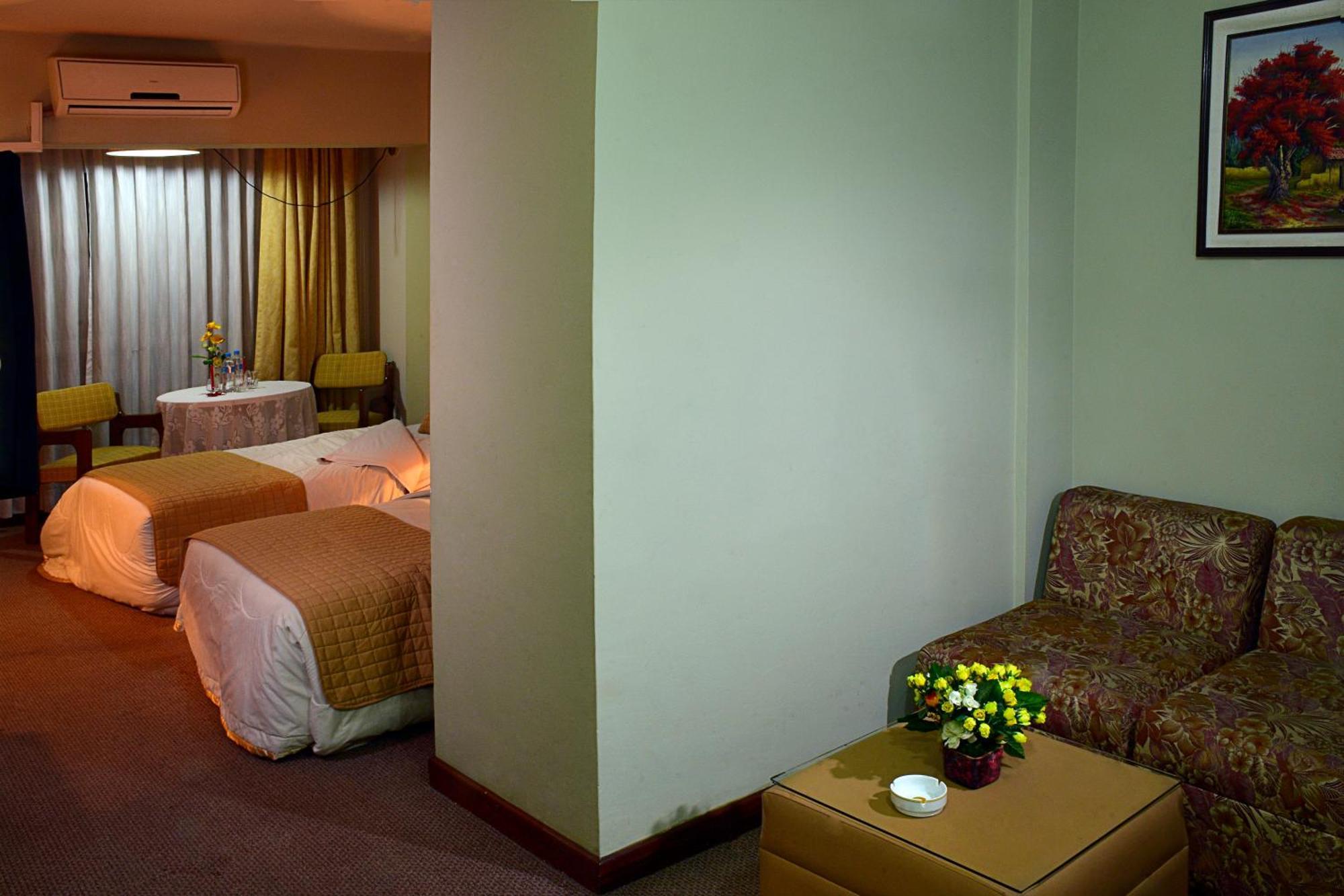 Cesar'S Plaza Hotel Cochabamba Luaran gambar